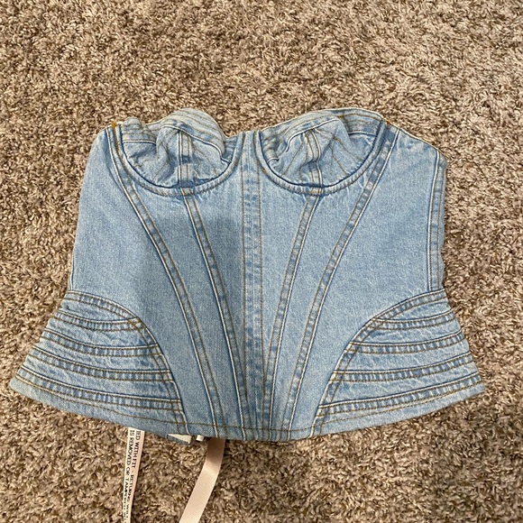 House of cb top - Picture 2 of 5